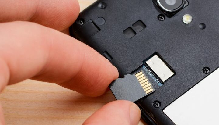 Can You Use An SD Card As Default Storage On Android?