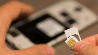What Happens When You Remove A SIM Card?