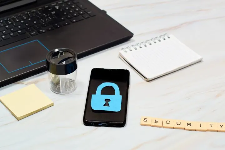 What Is A Lock Screen Service? (answered)