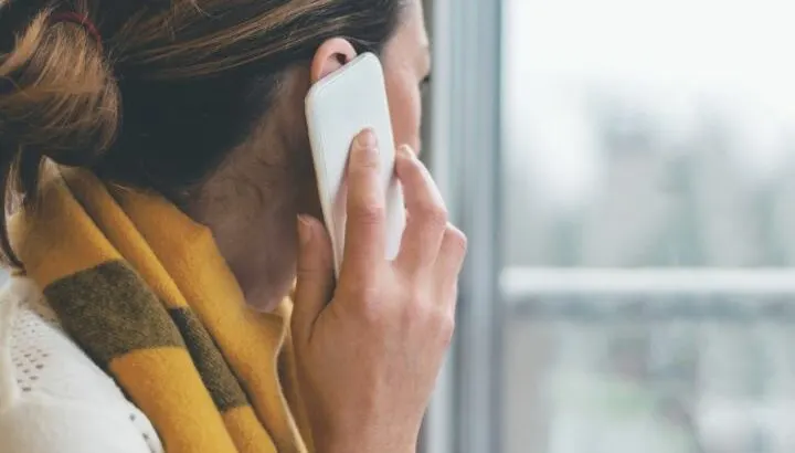 How Can I Use Internet And Call At The Same Time?