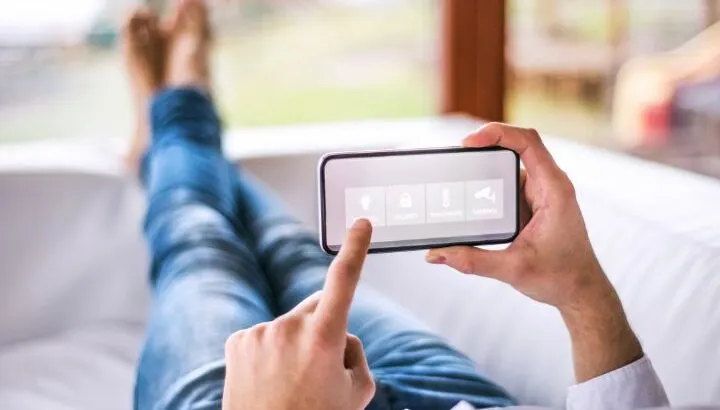 How To Remove Full-Screen Mode On Android?