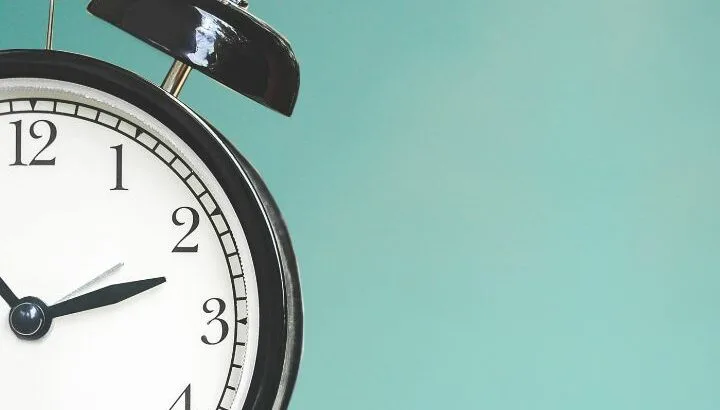 How To Change Home Screen Clock On Android?