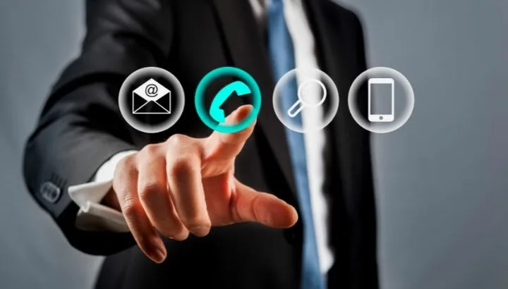 Which is better, buttons or gestures? (Android)