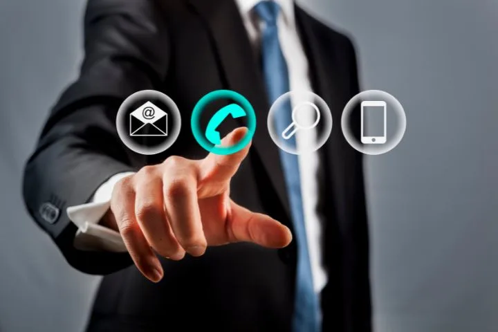 Which is better, buttons or gestures? (Android)