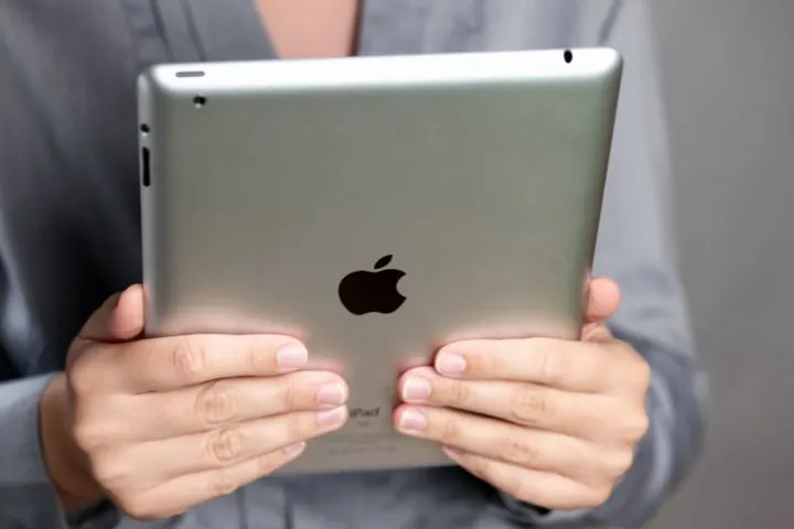 How do you do a soft reset on an iPad?