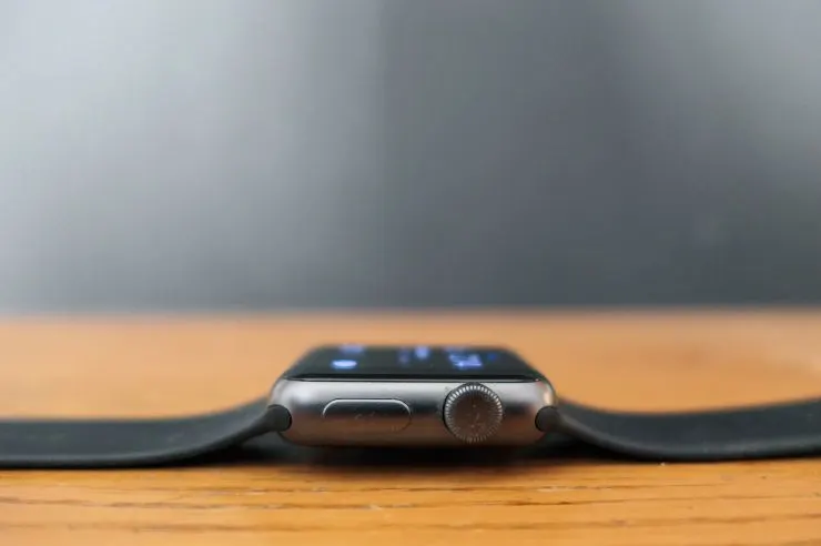 Apple Watch not receiving phone calls when iPhone is off