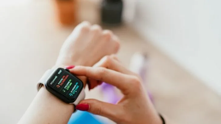 Can You Block Messages On Apple Watch?