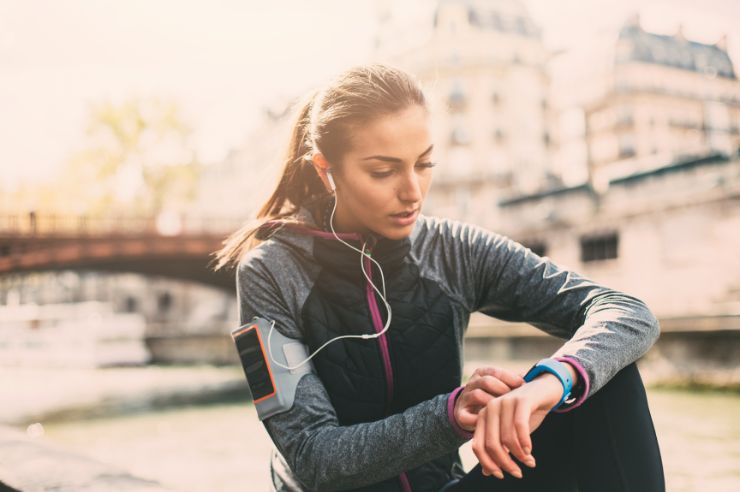 Garmin watch disconnecting from headphones when used outdoors